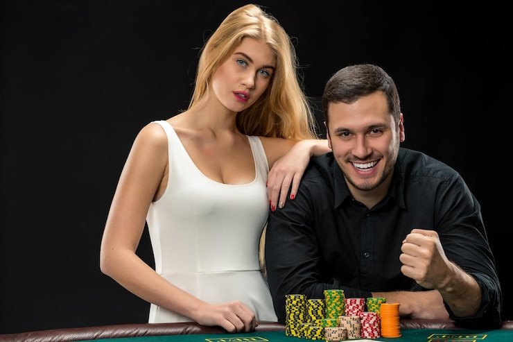 11fb Live Accumulator Tracker